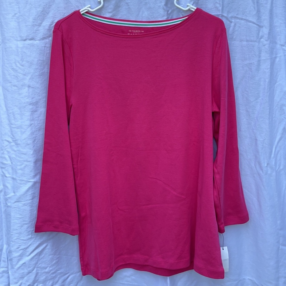 the talbots tee 🩷 (2/3)
